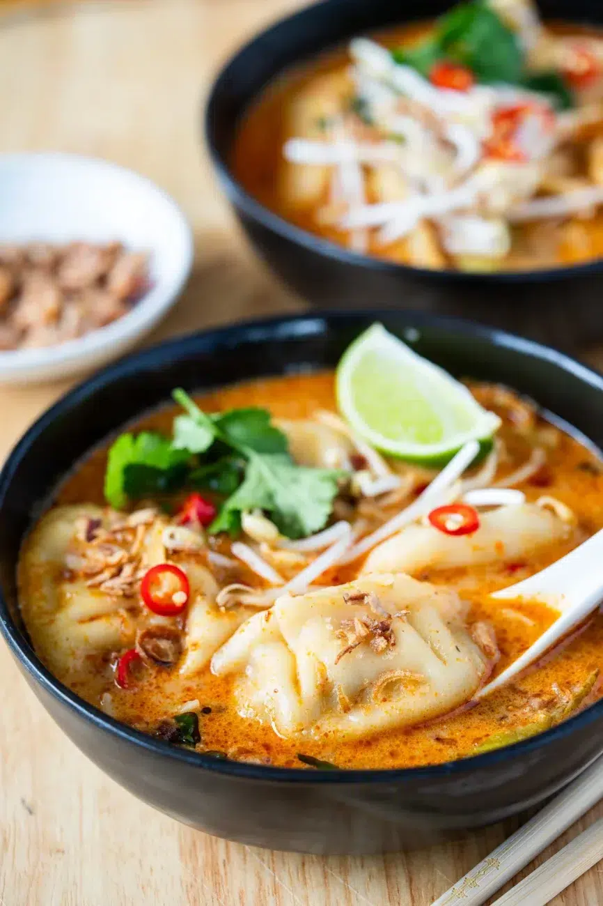 Dumpling Laksa Recipe with Lime