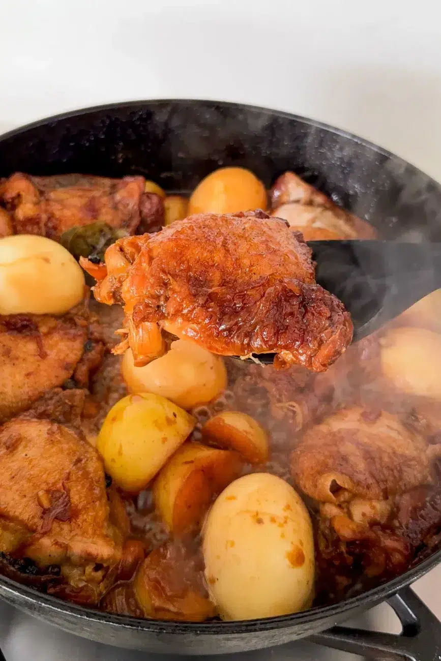 finished cooked chicken adobo